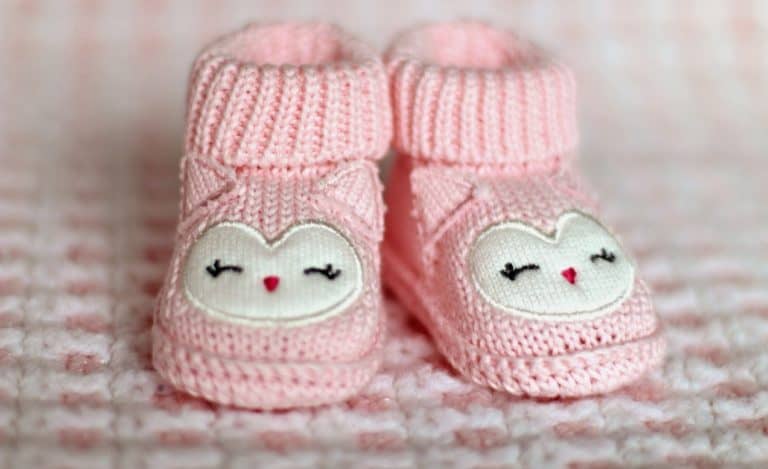 Best Yarn For Knitting Baby Booties