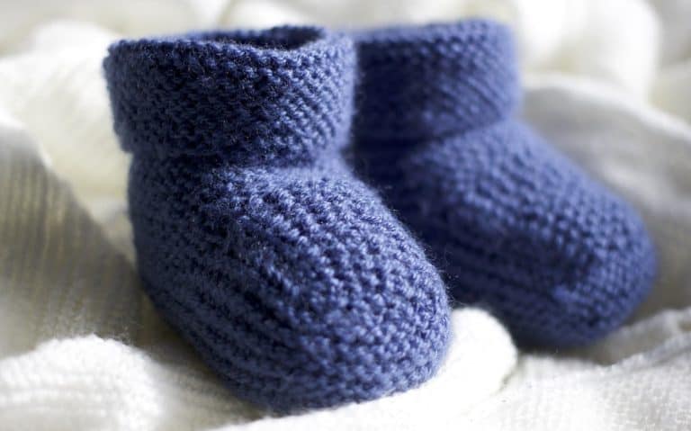 Best Yarn For Crocheting Slippers