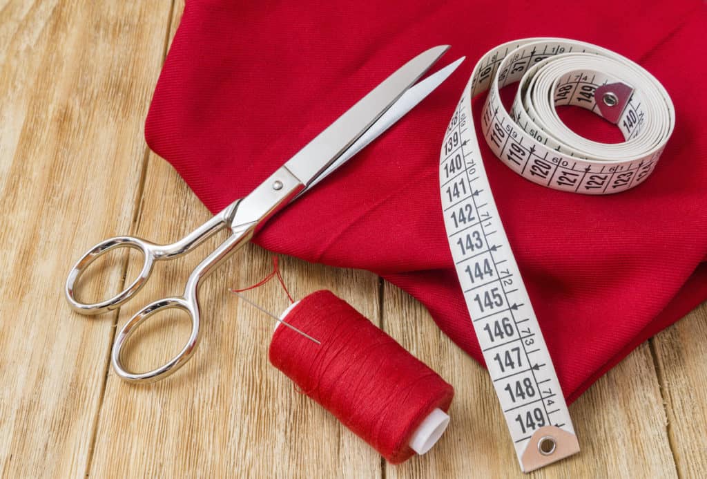 How To Fix Snags In Silk Step By Step The Creative Folk