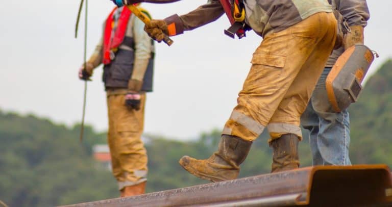 Patching Carhartt Pants – The Ultimate Guide