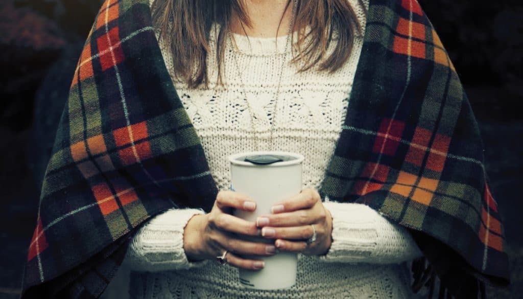 How To Make A Cloak From A Blanket 6 Easy Steps The Creative Folk