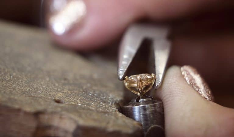 How To Fix Bent Earring Posts – The Best Way