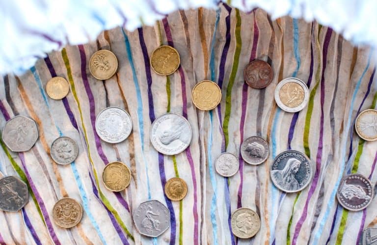 How To Make A Coin Necklace