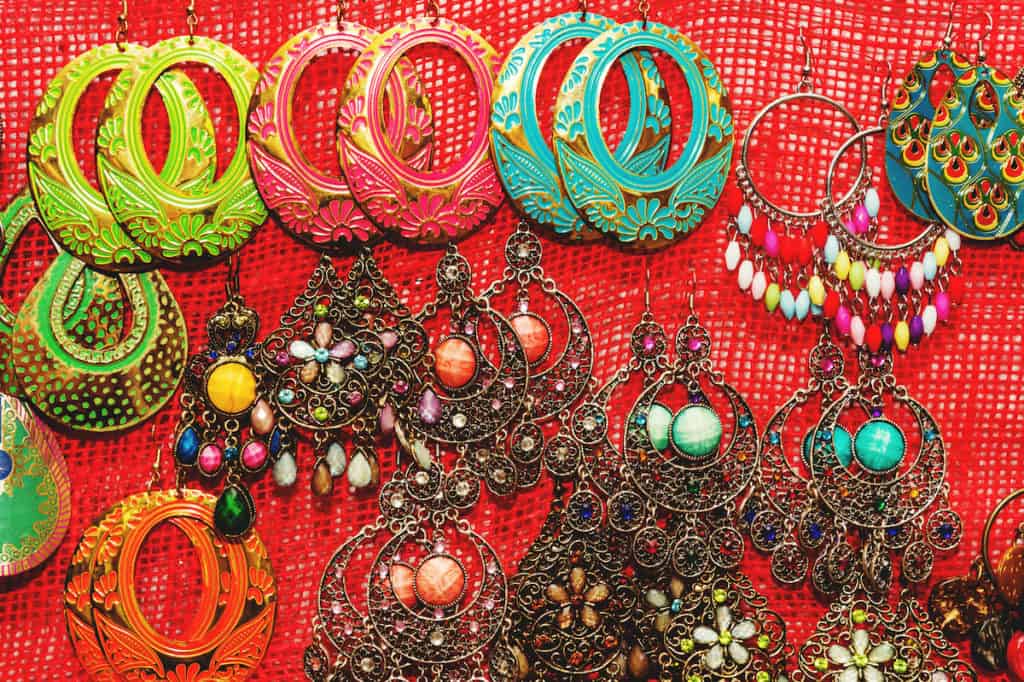 The 3 Best Paints For Metal Jewelry The Creative Folk