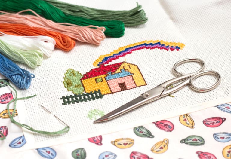 The 5 Best Embroidery Scissors Of 2022