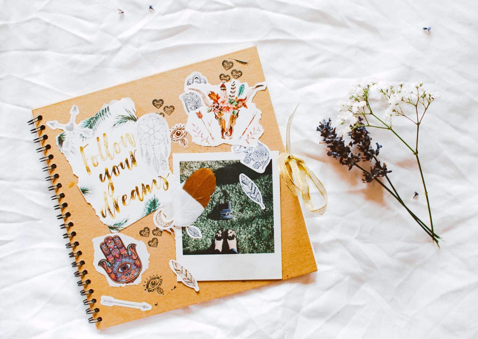 The 7 Best Glues For Scrapbooking The Creative Folk