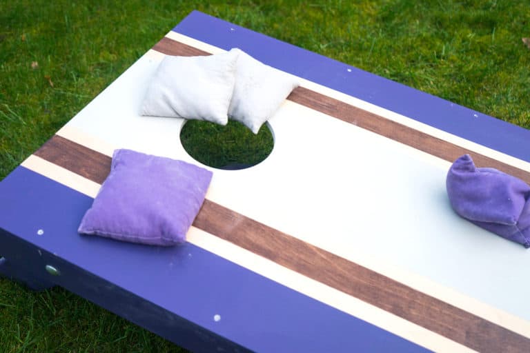 5 Best Paints For Cornhole Boards
