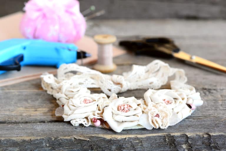 5 Best Glue Guns For Fabric The Creative Folk