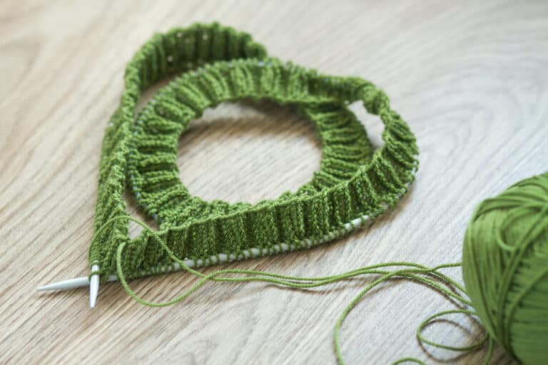 9 Best Knitting Needles For Beginners