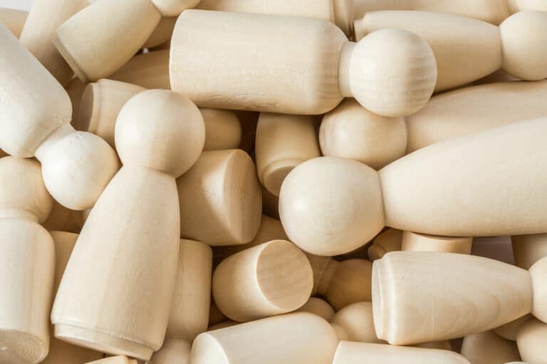 3 Best Non-Toxic Paints For Peg Dolls