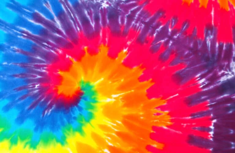 Can You Tie-Dye Rayon?