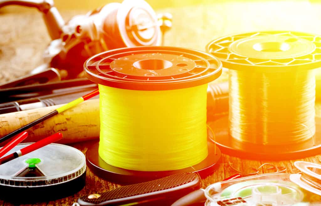 How To Straighten Fishing Line For Crafts - The Creative Folk