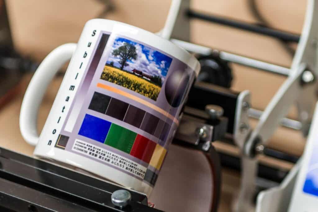 Sublimation Vs Vinyl What's The Difference? The Creative Folk