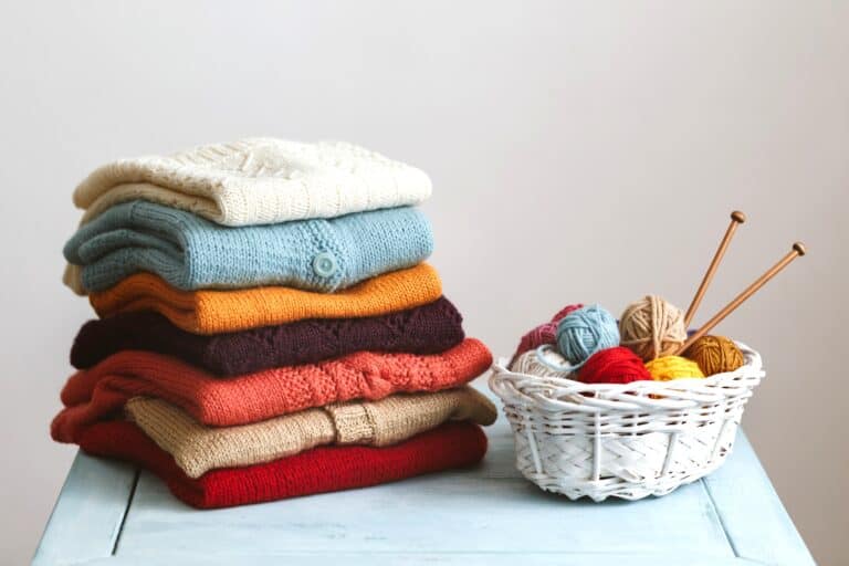 What Are Knit Fabrics?