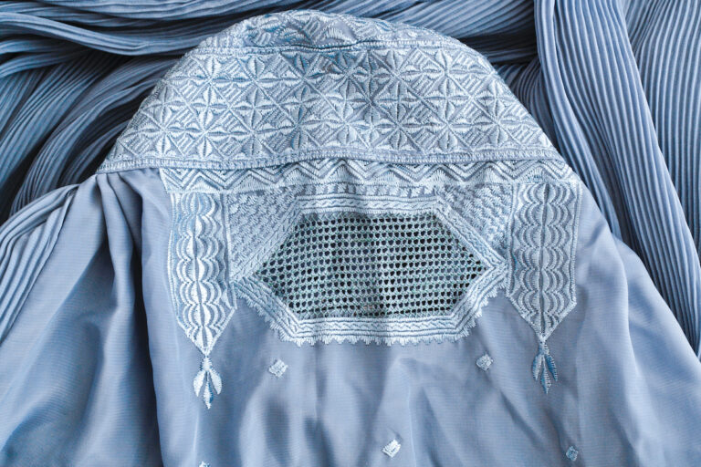How To Sew Mesh To Fabric 
