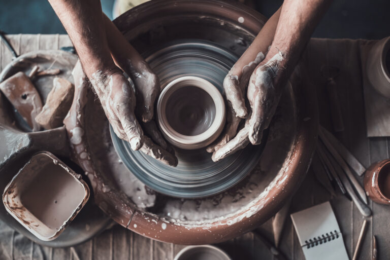 7 Best Pottery Wheels For Beginners 