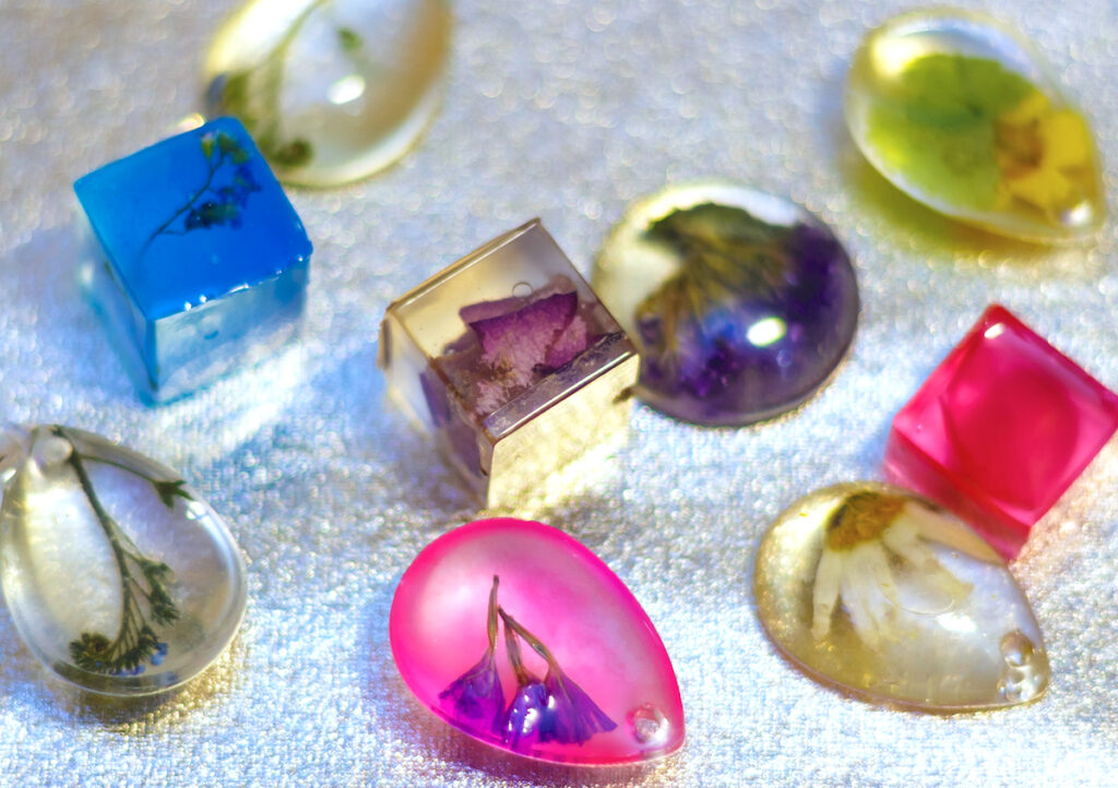 How To Fix Yellowed Epoxy The Creative Folk