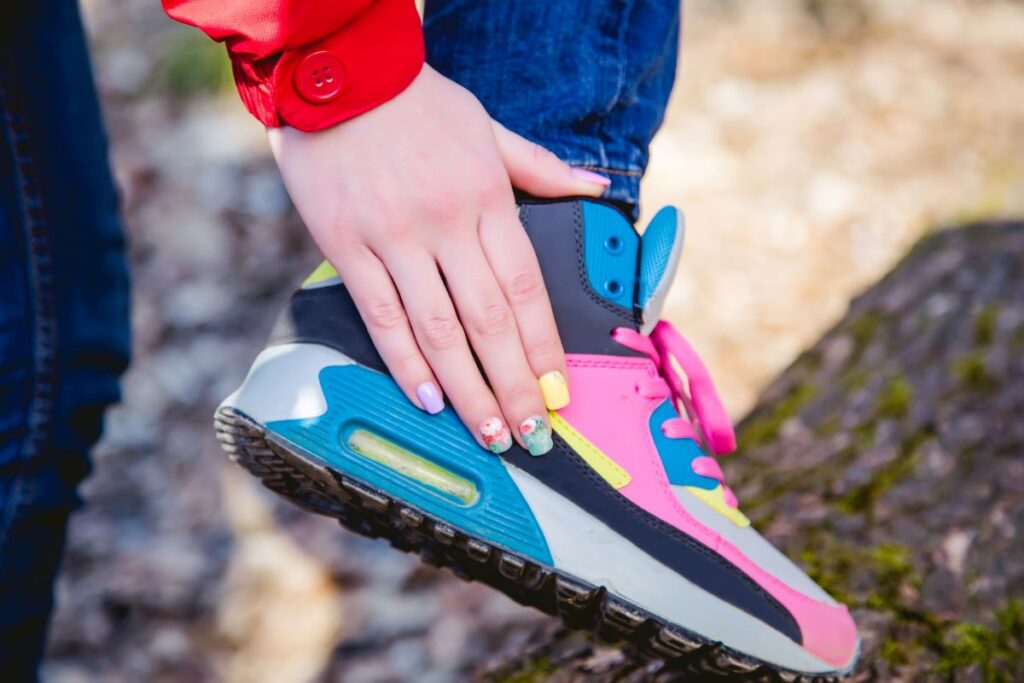 7 Best Paints To Use On Shoes The Creative Folk